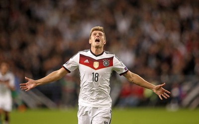 飞亚体育评论-门德斯大赛经验不足